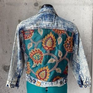 Vintage Levi’s Denim Jacket customize